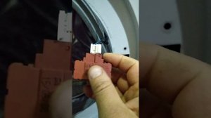 стиральная машина Vestel мигаеет аварийный режим.не запускается