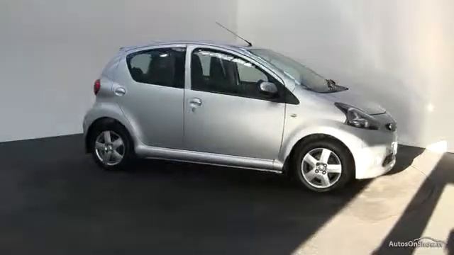 2006 TOYOTA AYGO SPORT VVT-I смотреть онлайн