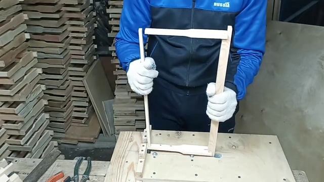 Сборка пчелиных рамок степлером. Быстрее, чем в кондукторе!