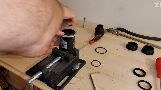 Амортизаторы EXA RE  и ЕХА RR1 на электросамокат, устройство, доработка, опыт использования, отскок