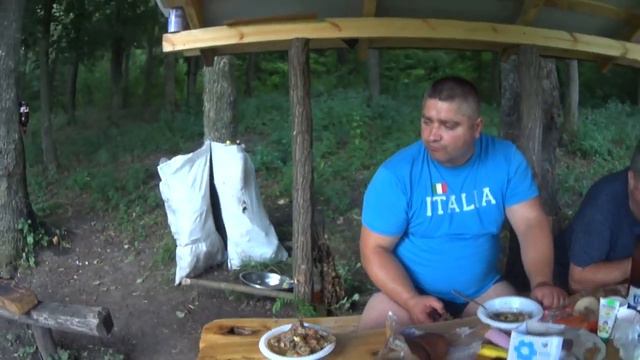 Шурпа из барашка далеко в лесу, куда можно доехать только на 4х4 смотреть онлайн