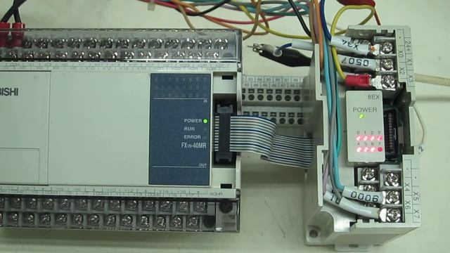 Mitsubishi Electric FX0N-8EX Sequencer (MELSEC-F) input extension block　動作確認 смотреть онлайн