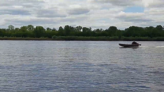 Работа на ходу мотора ветерок 8м после капремонта ДВС (Модернизация ЦПГ) смотреть онлайн