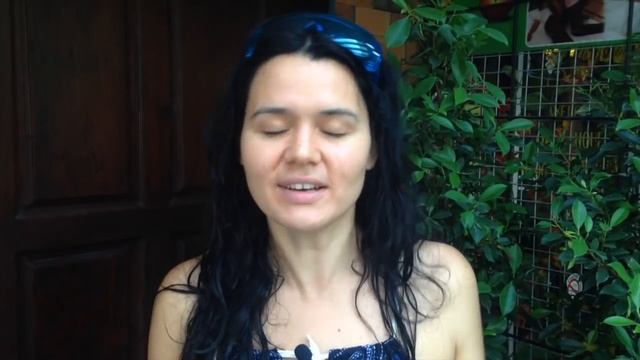 Тайский новый год - как обливаются водой на тайский новый год смотреть онлайн