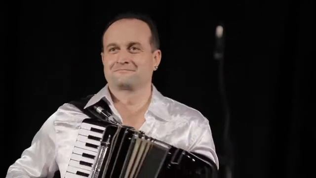 Аккордеон смотреть онлайн