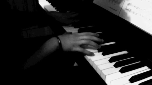 Flightless bird, American mouth - Twilight - piano смотреть онлайн