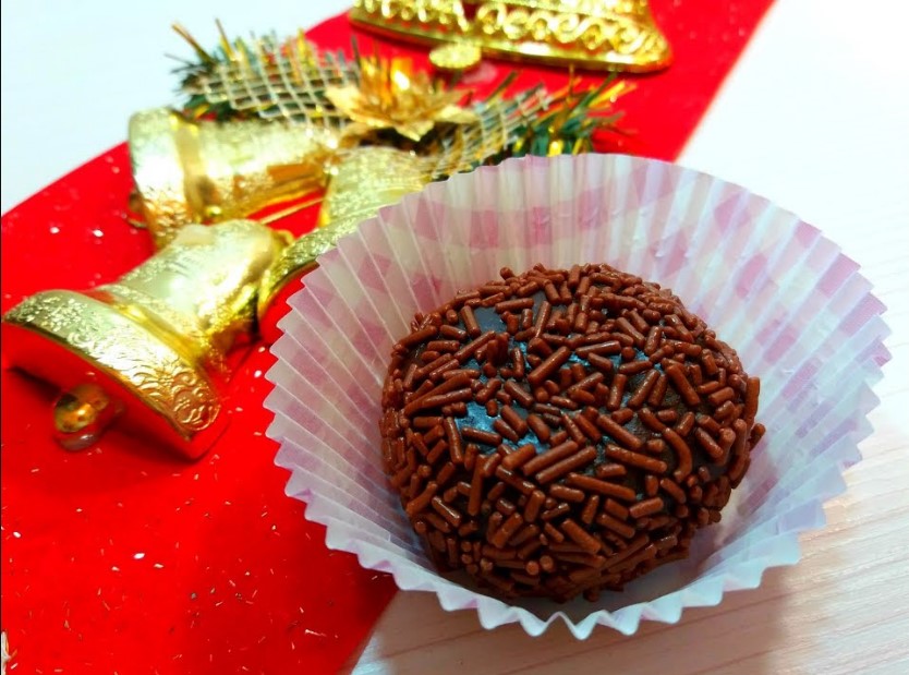 ШОКОЛАДНЫЕ КОНФЕТЫ на раз два три. смотреть онлайн