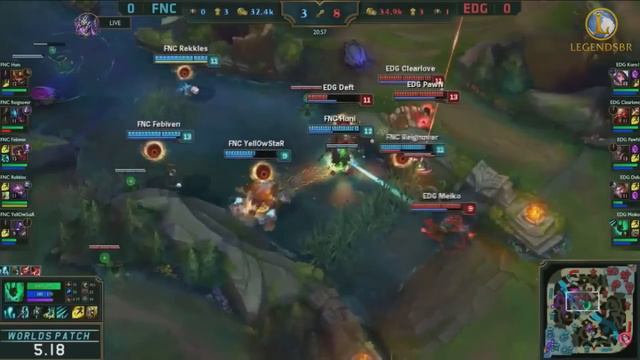 EDG Deft - EPIC TELEPORT MISSCLICK FAIL DURING FIGHT! (FNC vs EDG Game 1 Highlight) смотреть онлайн