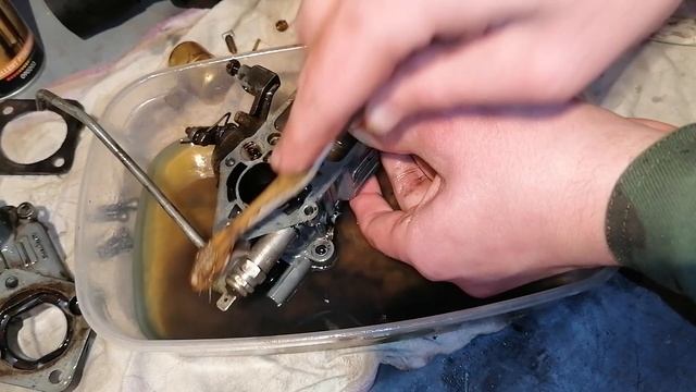 How to clean carburetor on a old car смотреть онлайн