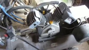 Компрессор Ремеза плохо качает воздух. Ремонт компрессора.