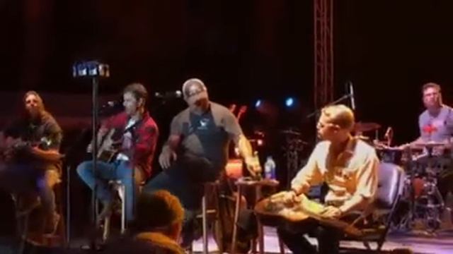 Aaron Lewis and Friends- Rocky Mountain Way смотреть онлайн