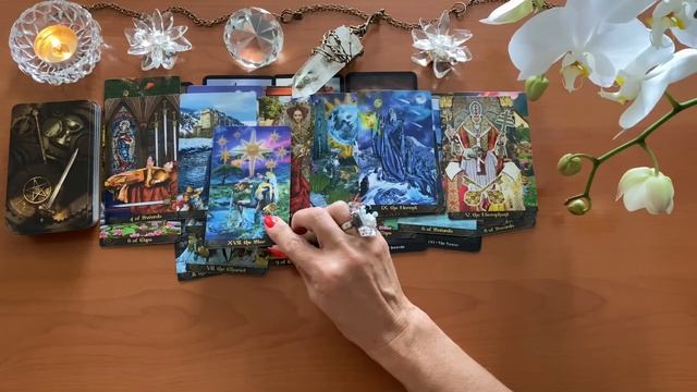 ЧТО СКРЫТО ИЗ ВАШЕГО ПОЛЯ ЗРЕНИЯ? ЧЕГО ВЫ НЕ ВИДИТЕ, НО ЧУВСТВУЕТЕ? смотреть онлайн