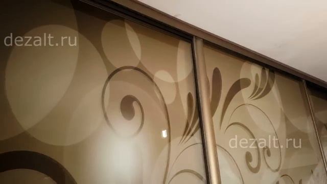 Три двери купе с фотопечатью смотреть онлайн