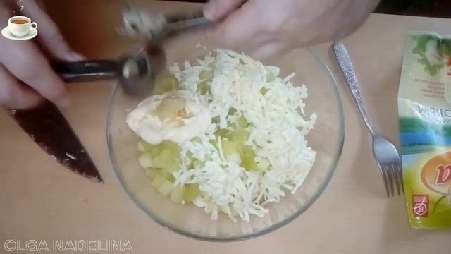 САЛАТ ИЗ КАБАЧКОВ С ПЛАВЛЕННЫМИ СЫРКАМИ смотреть онлайн