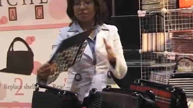 🛋️💡🎨 Miche Bags Ex at the National Home Show Toronto 2008 🏠🚶 смотреть онлайн