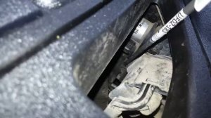 Lexus Rx450h гибрид. Регулировка светодиодных фар по высоте.