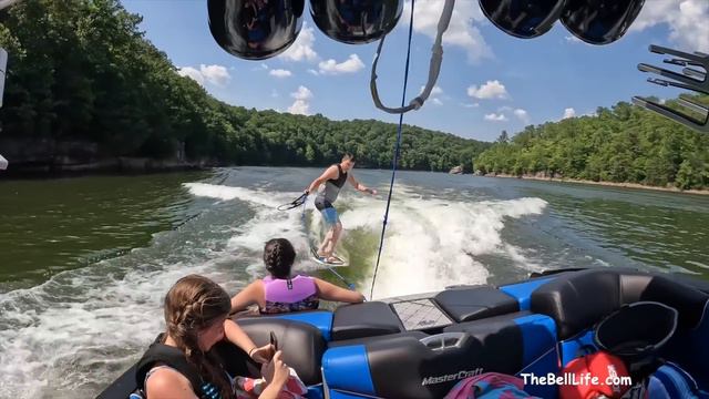 First Trip To The Lake Was Almost A Nightmare…. (TheBellLife) ￼ смотреть онлайн