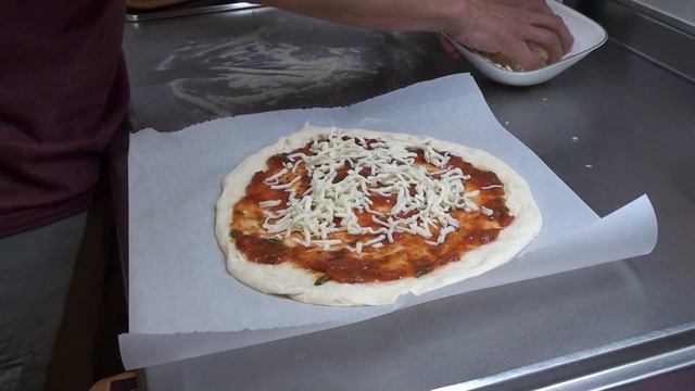More Pizzas in my Miele Oven смотреть онлайн