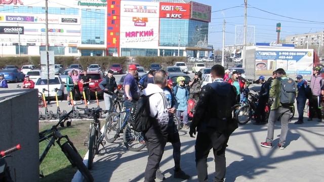 Открытие вело сезона 2023г (Пикник 2023) смотреть онлайн
