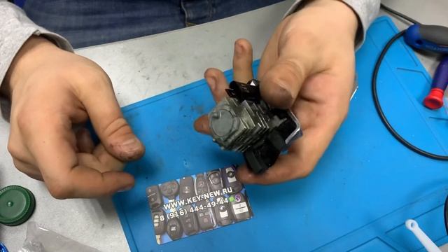 Ремонт личинки двери Mercedes W221