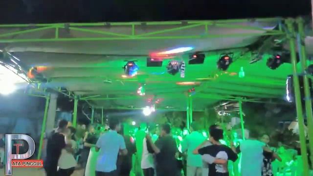 Kizomba Enak 2022 || BANTU SA BESTI || Cover Fendi Loasana смотреть онлайн