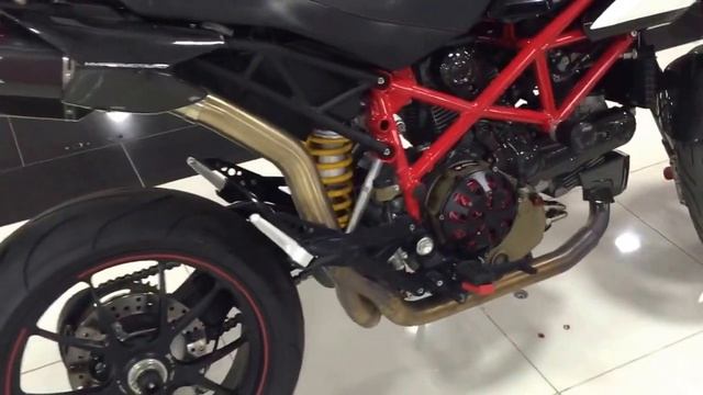 Мотоцикл Ducati Hypermotard EVO 1100 SP K00390 мотосалон Мегамото смотреть онлайн