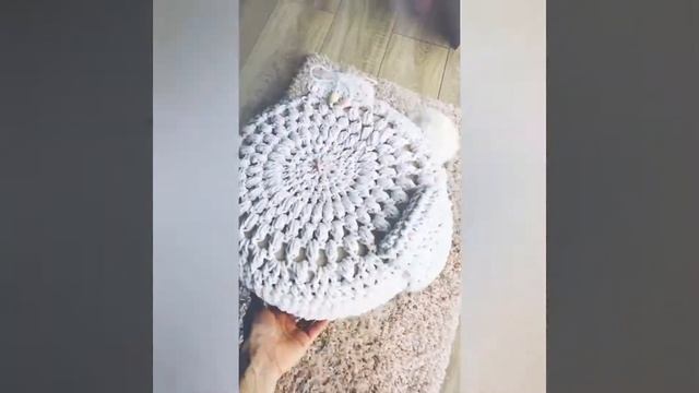 Вязаный крючком пуфик для детей. Красиво в детскую комнату смотреть онлайн