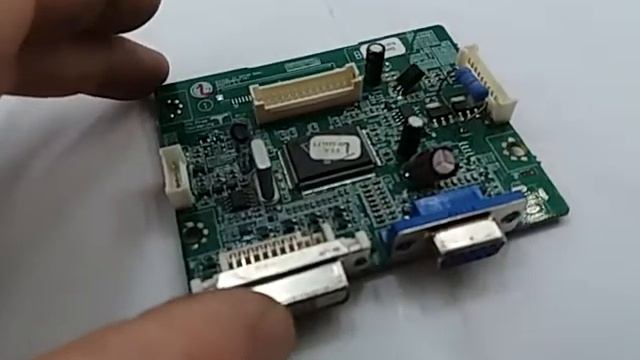 Placa Lógica Monitor 17 Pol. LG Flatron L1753T-SF (EAX3699650110) смотреть онлайн