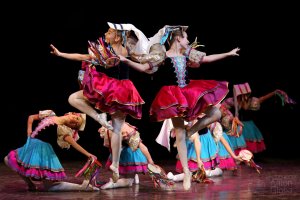 "Тарантелла", Ансамбль "Ритмы детства". "Tarantella", Ensemble "Rhythms of Childhood".