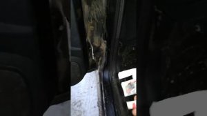 Ремонт дверных петлей при затрате 0 руб. на любом авто. На примере Шкода октавия