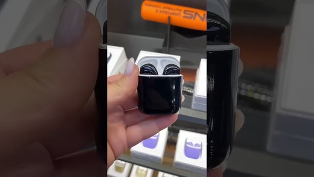 Какие AirPods ты выбираешь? белые или кастомные? За заказом — в комментарии ?? смотреть онлайн