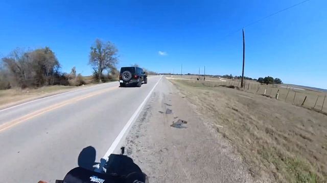 170 mile Ghost Town Road Trip on a Honda Ruckus смотреть онлайн