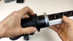 Встраиваемый выдвижной блок розеток в столешницу. Красиво, практично, эстетично!