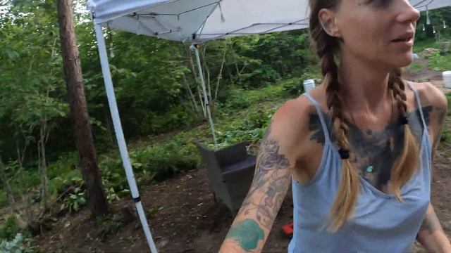 Beginning an off grid lifestyle | We made Cob ?| Giant Snake Gets in House | Ep. 17 смотреть онлайн