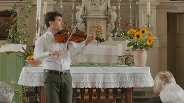 J.S. Bach Cello Suite no.1 | Marc Sabbah, viola смотреть онлайн