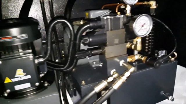 Купили новую токарную машину! смотреть онлайн