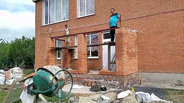 строительная бригада все виды работы с нашего материала и т.д  работаем. в таганроге.