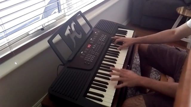 TES V: Skyrim Theme on Piano смотреть онлайн