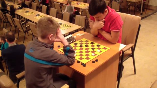Первенство России по русским шашкам среди юношей и девушек-до 13 лет (2016 г. ,Ярославль) -ч.19 смотреть онлайн