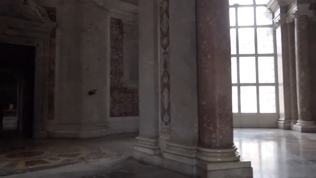 Royal Palace of Caserta - Italy Part 1 - External смотреть онлайн
