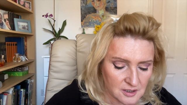 Макияж с палеткой Pat McGrath Divine Rose 1 смотреть онлайн