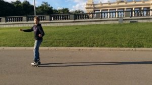 Катание спиной вперед — монолайн | Школа роликов RollerLine Роллерлайн в Москве