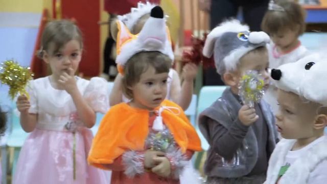 Новогодний утренник в группе Алёны смотреть онлайн