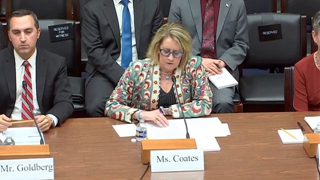 Is Biden Giving Iran a Free Pass? Expert Explains смотреть онлайн