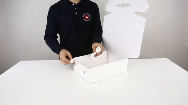 220 х 320 х 100 Самосборная коробка "Бизнес-бокс" с ручкой, белая смотреть онлайн