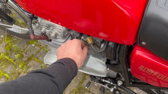 020 - Honda CB400F cold start смотреть онлайн