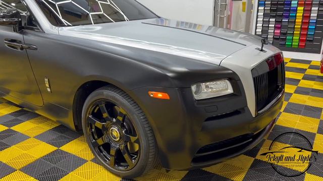 Rolls Royce Satin White Aluminum w Black Out Chrome Delete install by Jekyell and Hydes Custom Wrap смотреть онлайн