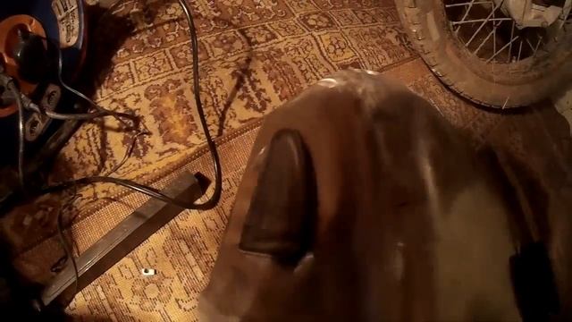 Очистил бак от краски и ржавчины. Часть 6. Motorcycle Repair. 摩托車修理 смотреть онлайн