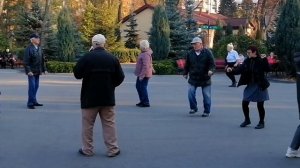 Ой напрасно тётя Танцы в парке Горького Харьков Октябрь 2021