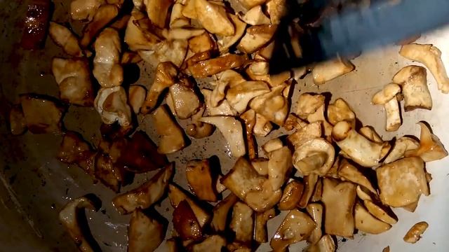 Очень странные грибы: их точно можно есть? смотреть онлайн